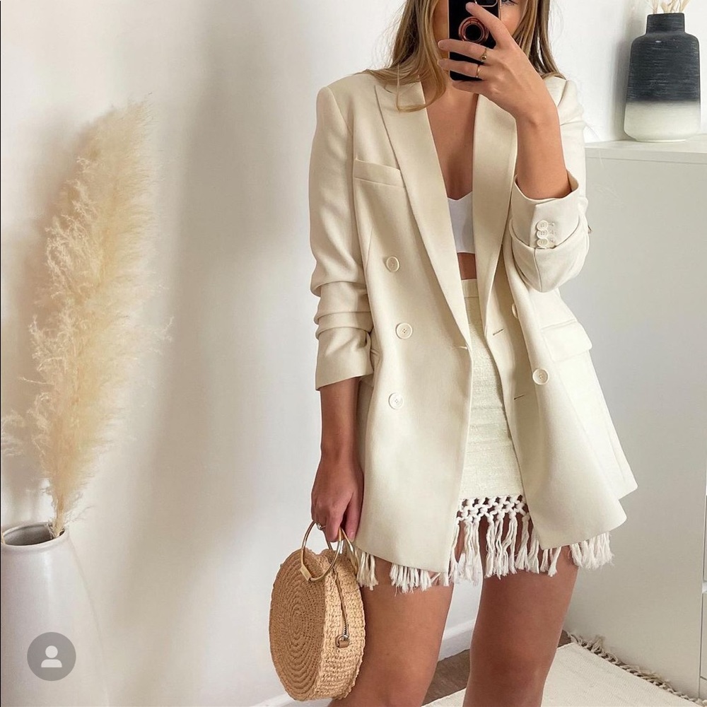 Wardrobe Staple Zara White Neutral Blazer